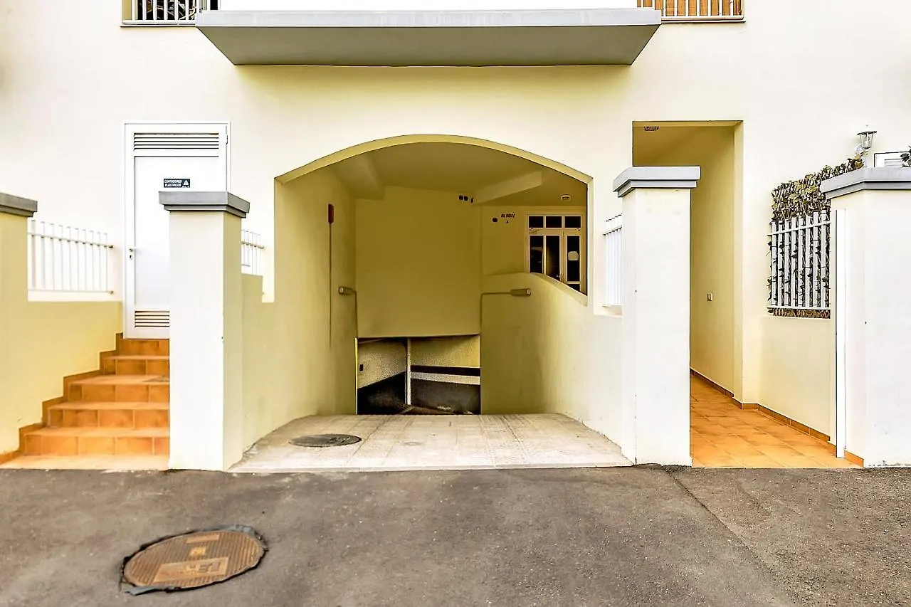 Homestay San Isidro Apartment